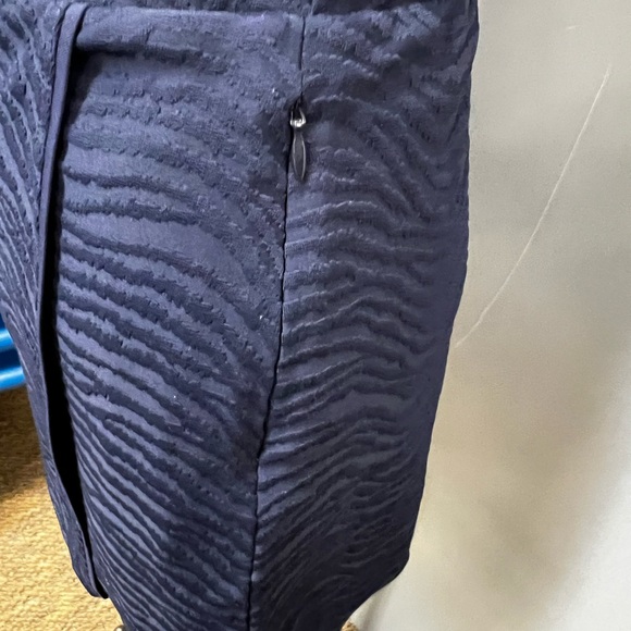 J. McLaughlin Sz S Navy Textured Mini Skort Golf Tennis Resortwear Athletic - Picture 4 of 9